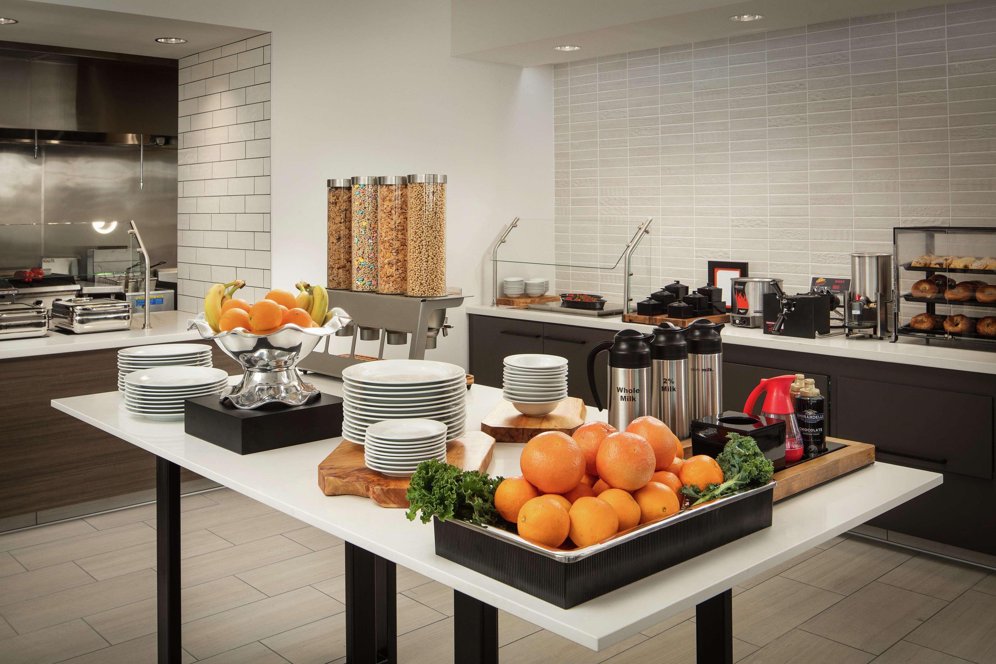 Hilton Garden Inn Sacramento Airport Natomas Kültér fotó