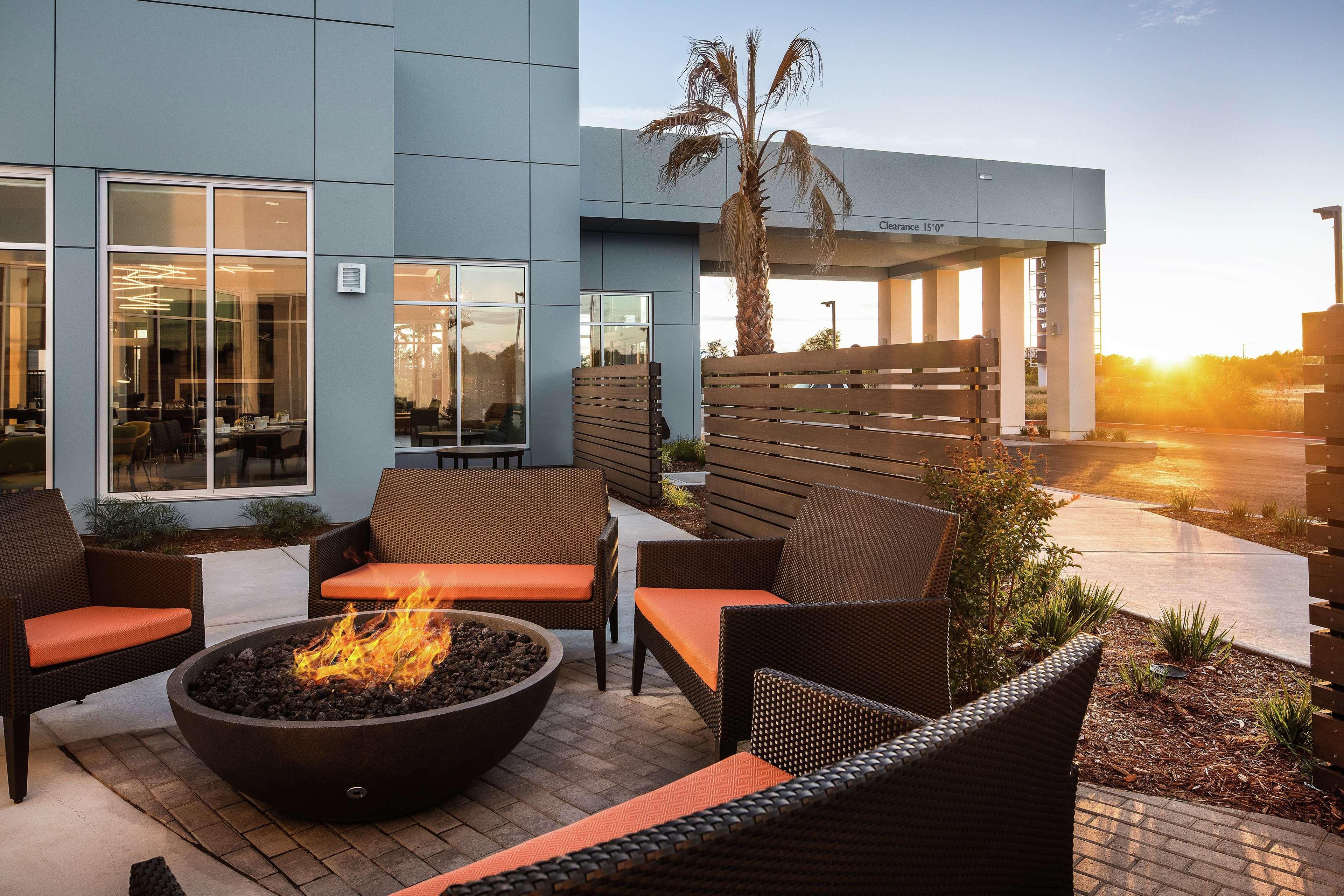 Hilton Garden Inn Sacramento Airport Natomas Kültér fotó