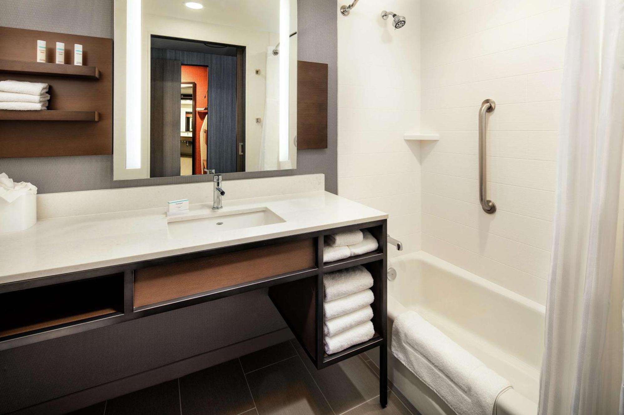 Hilton Garden Inn Sacramento Airport Natomas Kültér fotó